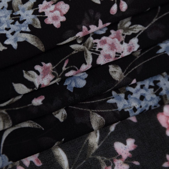 Ткань Шифон 75 г кв.м 100% полиэстер шир.145 см арт.Р.33967.01 цв.01 черный уп.30м Ткань Шифон 75 г кв.м 100% полиэстер шир.145 см арт.Р.33967.01 цв.01 черный уп.30м