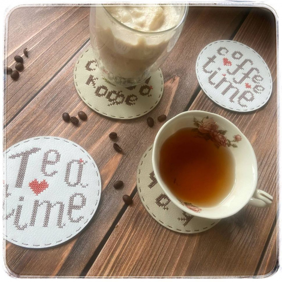 Набор для вышивания подстаканника "Сначала кофе" Набор для вышивания подстаканника "Сначала кофе"