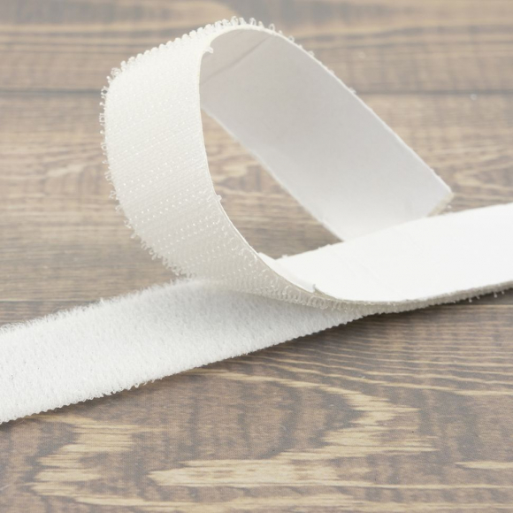 137337_Липучка велюр-петельная комби пришивная/самоклеющаяся, 2 части, ширина 20 мм, цвет белый, рулон 12 м