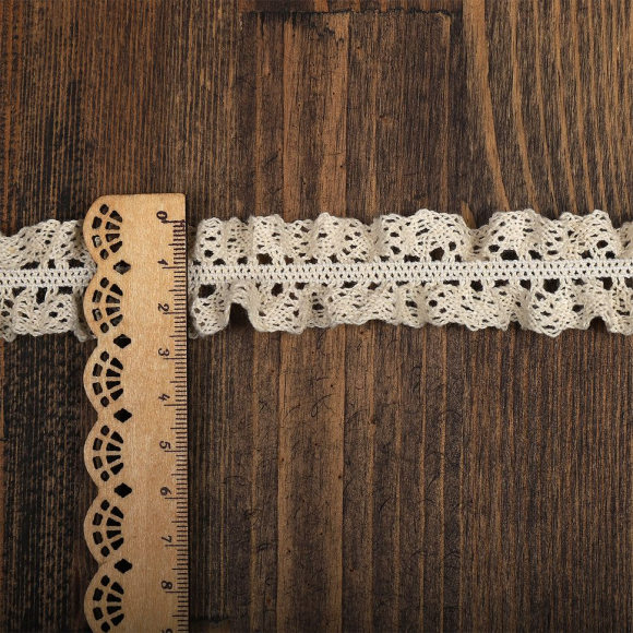 Тесьма вязаная KRUZHEVO на резинке 30мм TBY.5815 цв.01 натуральный уп.10м