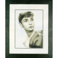Набор для вышивания LANARTE арт.PN-0008255 Audrey Hepburn 29х39 см