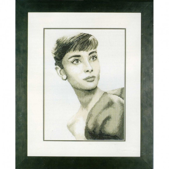 Набор для вышивания LANARTE арт.PN-0008255 Audrey Hepburn 29х39 см