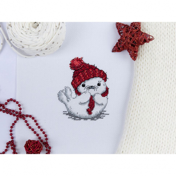 Набор для вышивания KLART арт. 8-307 Белёк в шапочке 12,5х14,5 см