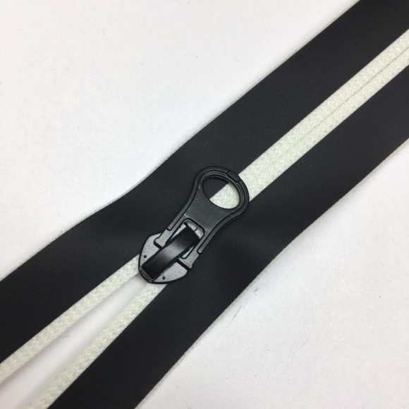 Молния спираль белое звено №7 два замка 75см водостойкая черная тесьма