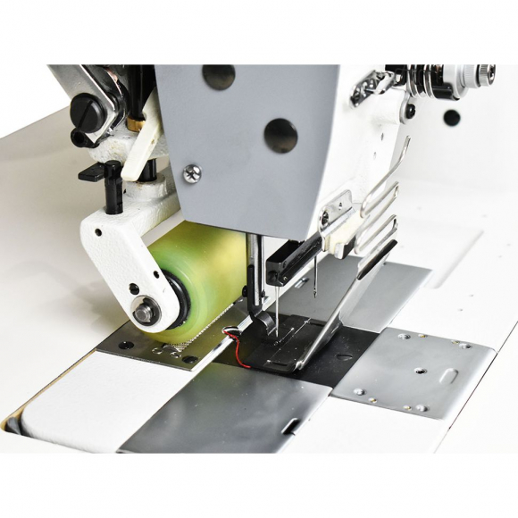 Двухигольная швейная машина для притачивания ленты Aurora A-872-BH-P-DN (прямой привод)