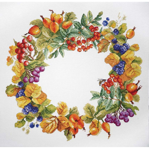 Набор для вышивания МАРЬЯ ИСКУСНИЦА арт.06.002.55 Ягодный венок 40х40 см