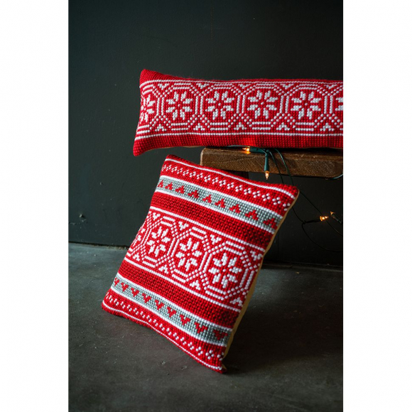 182127_Набор для вышивания подушки "Рождественский мотив"