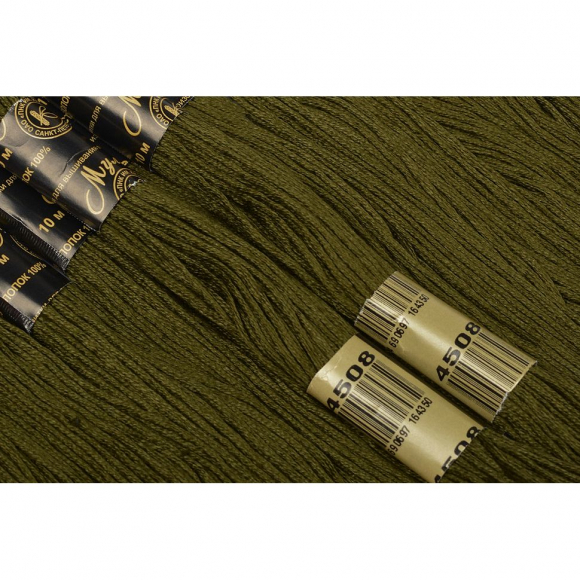 Нитки мулине цв.4508 т.зеленый 12х10м С-Пб
