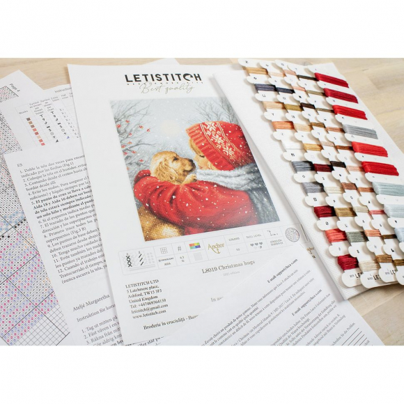 187466_Набор для вышивания "Рождественские объятия"