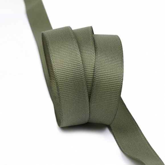 Лента Ideal репсовая в рубчик шир.15мм цв. 569 хаки уп.27,42м