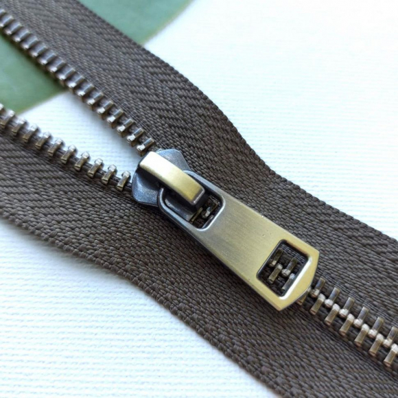 Молния мет. титан №5 антик н/р 18см D565 хаки