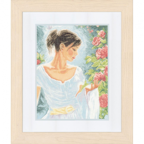 Набор для вышивания LANARTE арт.PN-0154475 Red flowers 30х39 см Набор для вышивания LANARTE арт.PN-0154475 Red flowers 30х39 см