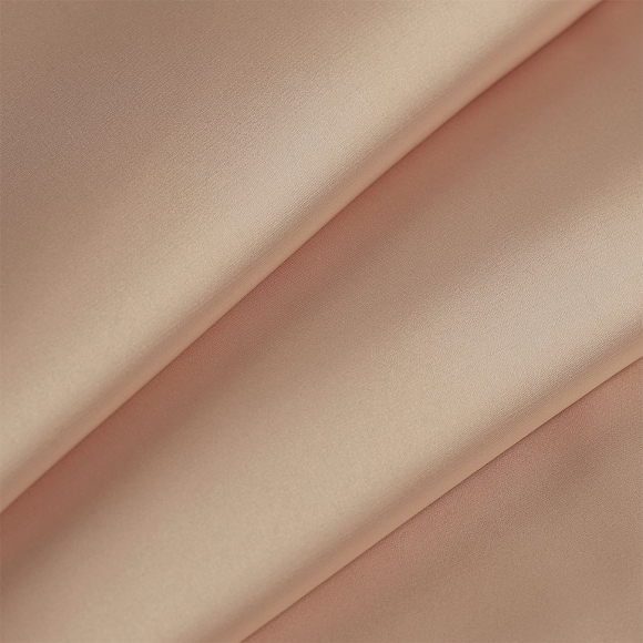 Ткань шелк Армани 90г/м? 97% ПЭ 3% Спандекс шир.150см арт.TBYArm-095 цв.95 пудра-бежевая (серебристый пион) рул.25м Ткань шелк Армани 90г/м? 97% ПЭ 3% Спандекс шир.150см арт.TBYArm-095 цв.95 пудра-бежевая (серебристый пион) рул.25м