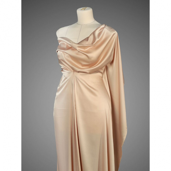 Ткань шелк Армани 90г/м? 97% ПЭ 3% Спандекс шир.150см арт.TBYArm-095 цв.95 пудра-бежевая (серебристый пион) рул.25м Ткань шелк Армани 90г/м? 97% ПЭ 3% Спандекс шир.150см арт.TBYArm-095 цв.95 пудра-бежевая (серебристый пион) рул.25м