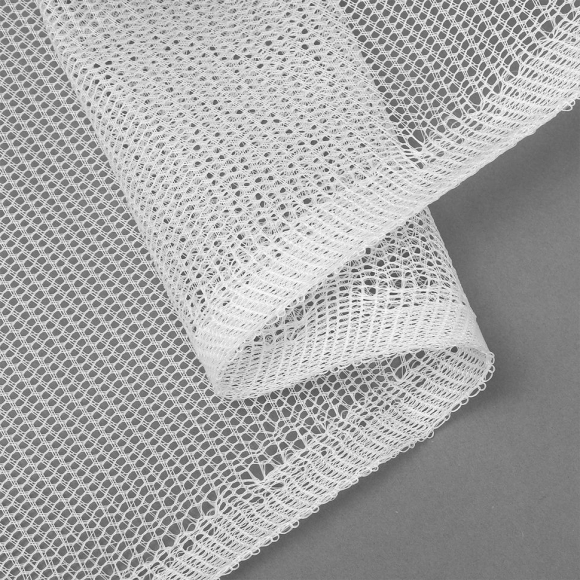 Сетка для пошива бейсболок жесткая арт.TBY-102-4 70г/м? (105г/пог.м) ш.150см цв.белый уп.5м