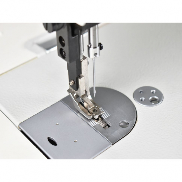 Прямострочная швейная машина с тройным продвижением Aurora A-611DN (прямой привод)