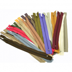 Молния MaxZipper пласт. юбочная №3, 20см, АССОРТИ №4 уп.20цв х 5шт
