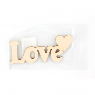 124626_Деревянная плоская надпись, слово "Love"