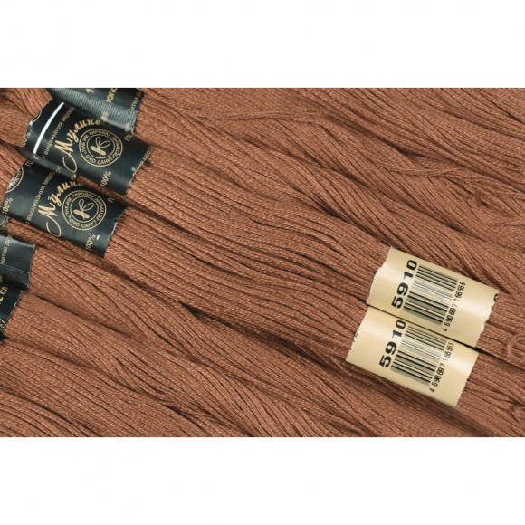 Нитки мулине цв.5910 коричневый 12х10м С-Пб