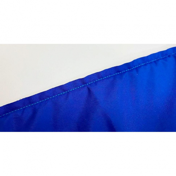 Прямострочная швейная машина с игольным продвижением и ножом обрезки края материала Aurora A-7520M (автоматические функции)