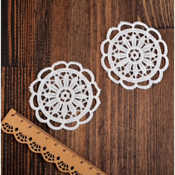 Кружевная аппликация KRUZHEVO арт.TBY.3009 Цветок 7см, уп.50 шт.