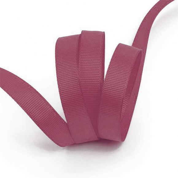 Лента Ideal репсовая в рубчик шир.10мм цв. 174 розовый рубин уп.27,42м Лента Ideal репсовая в рубчик шир.10мм цв. 174 розовый рубин уп.27,42м