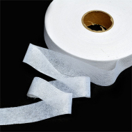 Лента Idealtex нитепрошивная клеевая по долевой 25мм цв.бел арт.4725W рул.100м