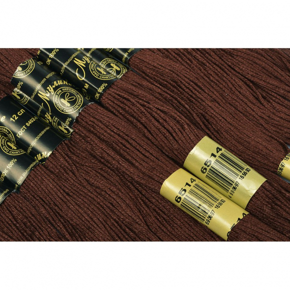 Нитки мулине цв.6514 т.коричневый 12х10м С-Пб