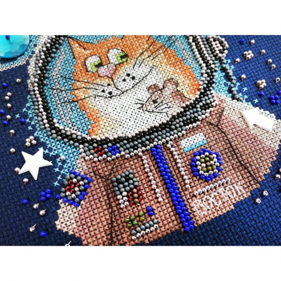 189963_Набор для вышивания "Вместе, хоть в космос"