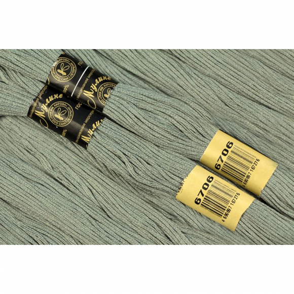 Нитки мулине цв.6706 оливковый 12х10м С-Пб