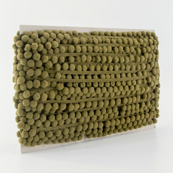 Тесьма с помпонами, диаметр 10 мм, цвет хаки