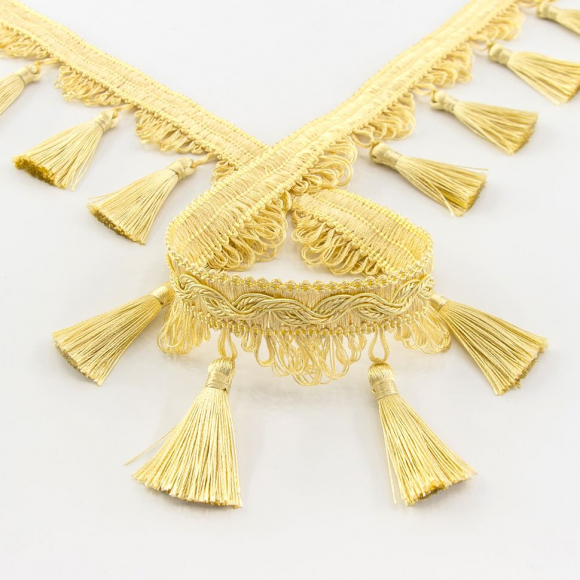 Тесьма с кисточками декоративная PASSAN цвет медовый Тесьма с кисточками декоративная PASSAN цвет медовый