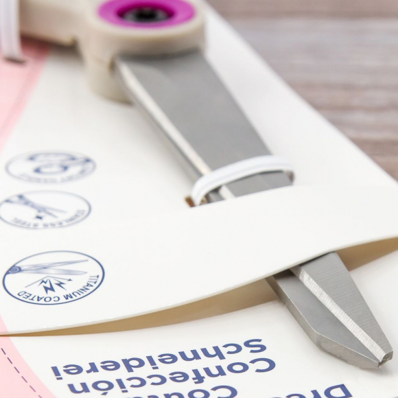 16287_Ножницы для шитья и хобби с титановым покрытием, 23 см