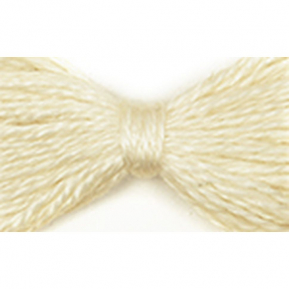 Нитки мулине цв.0102 молочный 12х10м С-Пб