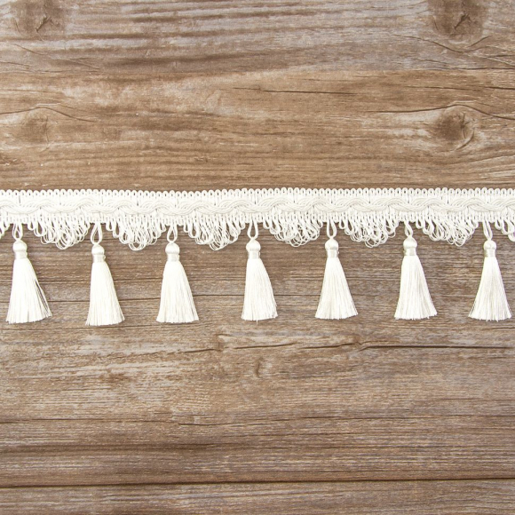 Тесьма с кисточками декоративная PASSAN цвет белый