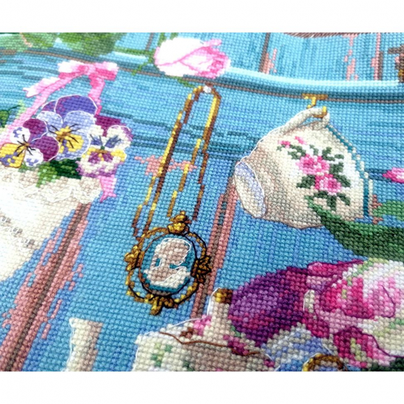 Набор для вышивания "Цветочный уголок"
