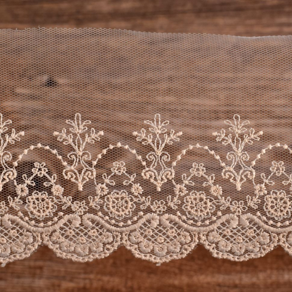 173849_Вышивка на тюле, 85 мм, цвет розовый