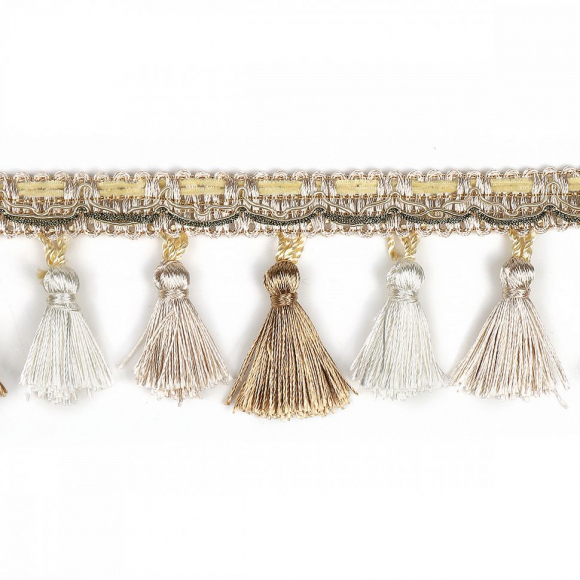 Бахрома для штор с кисточками арт.6152-0306 цв.6341 шир.70мм 100% ПЭ цв.белый уп.10м Бахрома для штор с кисточками арт.6152-0306 цв.6341 шир.70мм 100% ПЭ цв.белый уп.10м