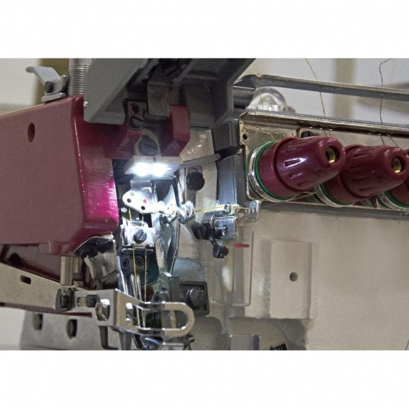 4-х ниточный оверлок с закрепкой нити Aurora A-700DE-4BT (Direct drive)