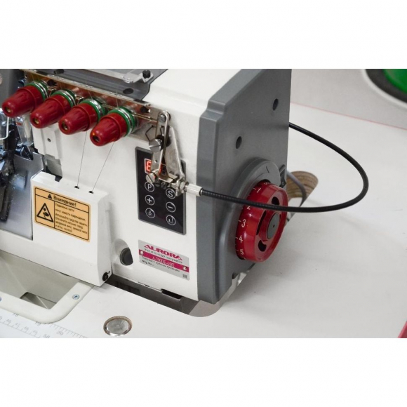 4-х ниточный оверлок с закрепкой нити Aurora A-700DE-4BT (Direct drive)