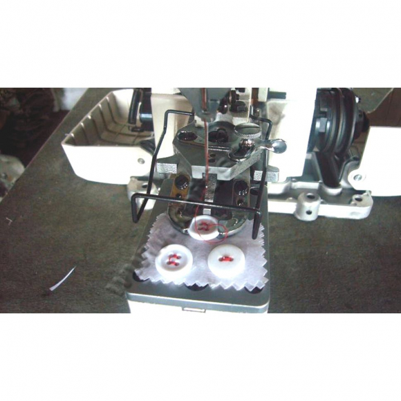 Пуговичная машина A-370 Aurora с прямым приводом