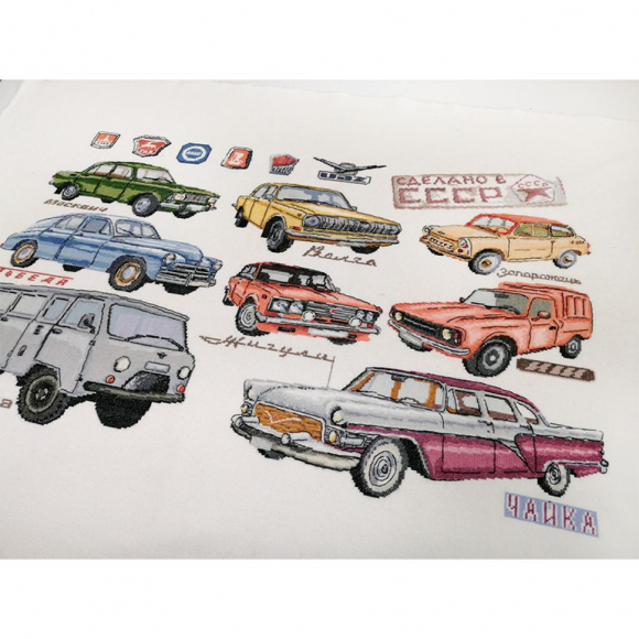 Набор для вышивания "Советский автопром" Набор для вышивания "Советский автопром"