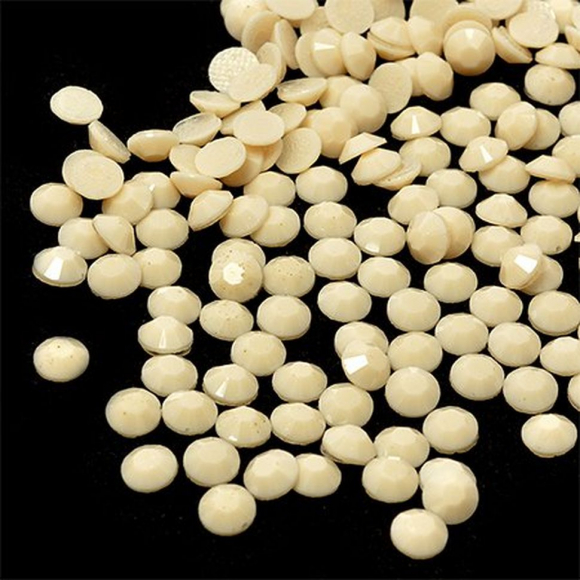 Стразы IDEAL термоклеевые акрил (Resin) арт.HTF-1.SS10 (2,7-2,9 мм) цв.024 уп.1440шт Стразы IDEAL термоклеевые акрил (Resin) арт.HTF-1.SS10 (2,7-2,9 мм) цв.024 уп.1440шт