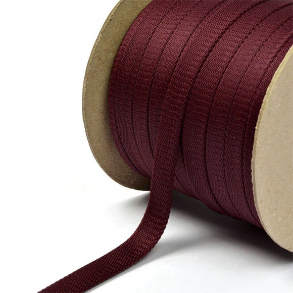 Шнур плоский полиэфир 12-15мм арт. 06с2341 цв. гранатовый уп.50м