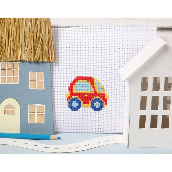 Набор для вышивания KLART арт. 8-460 Маленькая машинка 9х8 см