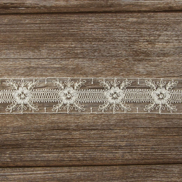 185617_Вышивка на тюле, 40 мм, цвет белый