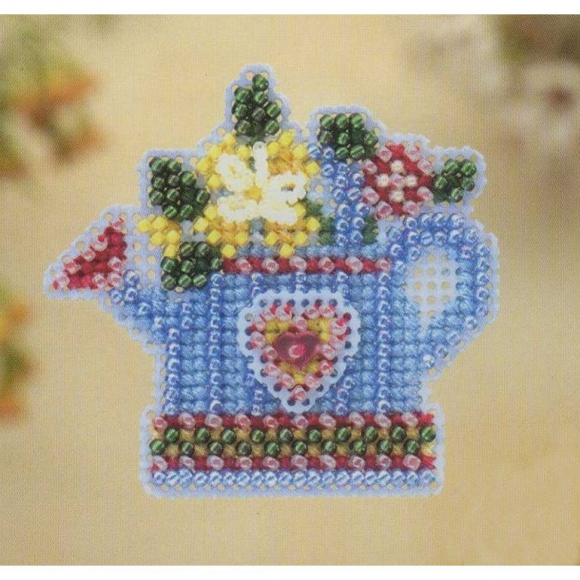 Набор для вышивания MILL HILL Цветы в лейке 5х5 см Набор для вышивания MILL HILL Цветы в лейке 5х5 см