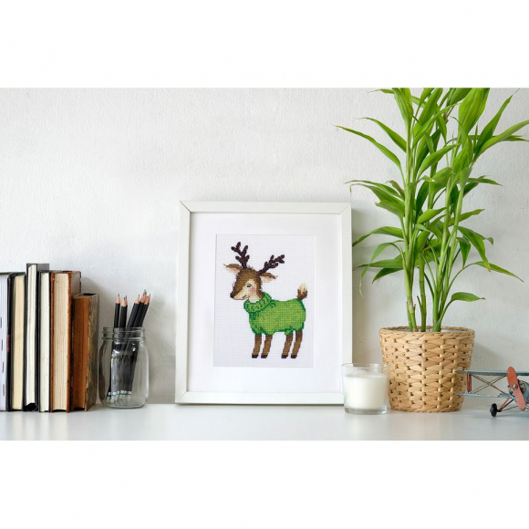 Набор для вышивания KLART арт. 8-464 Олененок в свитере 12,5х16,5 см