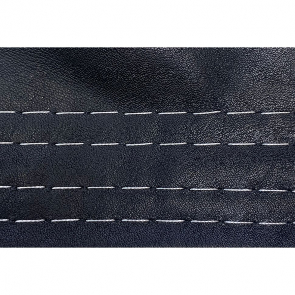 Двухигольная промышленная швейная машина для сверхтяжелых материалов/ Головка A-878 - вылет рукава 265 мм - межигольное 6,4 мм (тройное продвижение) Двухигольная промышленная швейная машина для сверхтяжелых материалов/ Головка A-878 - вылет рукава 265 мм - межигольное 6,4 мм (тройное продвижение)