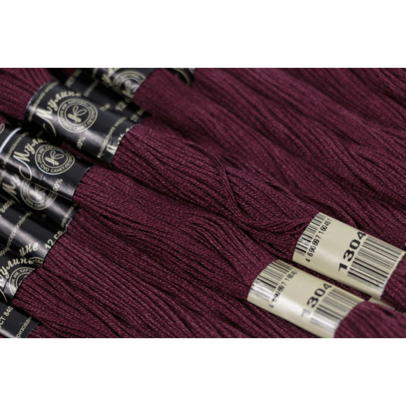 Нитки мулине цв.1304 свекольный 12х10м С-Пб